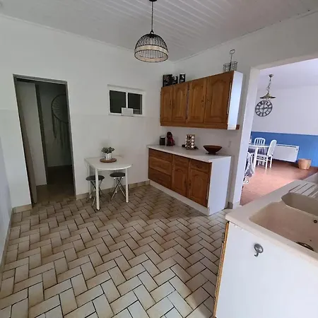 Σπίτι διακοπών Grand Avec Jacuzzi A *
